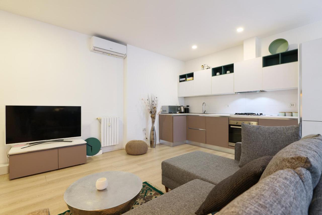 Apartamento Primopiano - Savona Milán Exterior foto