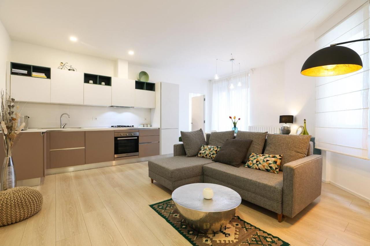 Apartamento Primopiano - Savona Milán Exterior foto