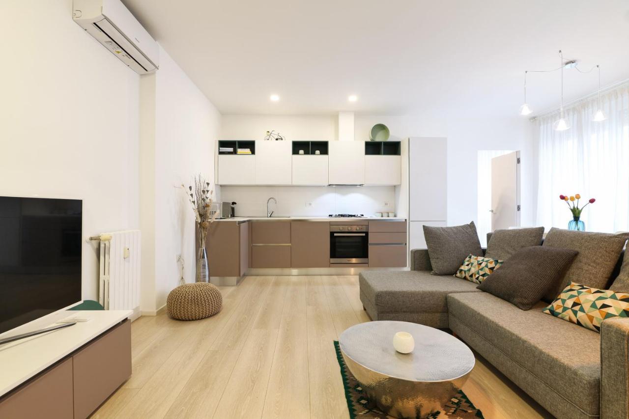 Apartamento Primopiano - Savona Milán Exterior foto